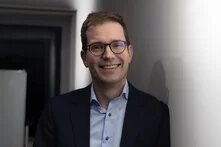 Das Bild zeigt Alexander Trennheuser, Vorstand der Heinrich Böll Stiftung NRW.