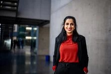 Portrait von Schahina Gambir